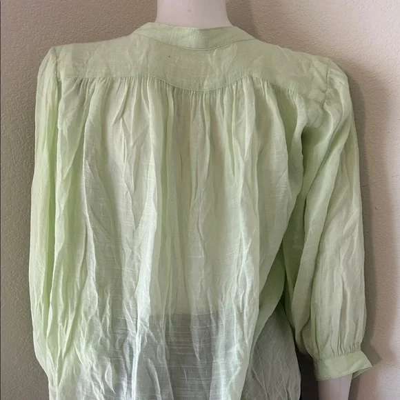 Light Green Women's Top - Picture 6 of 10